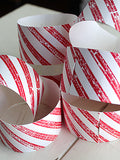 The paper chain comes with easy-to-assemble tabs. Makes up to 6 feet!