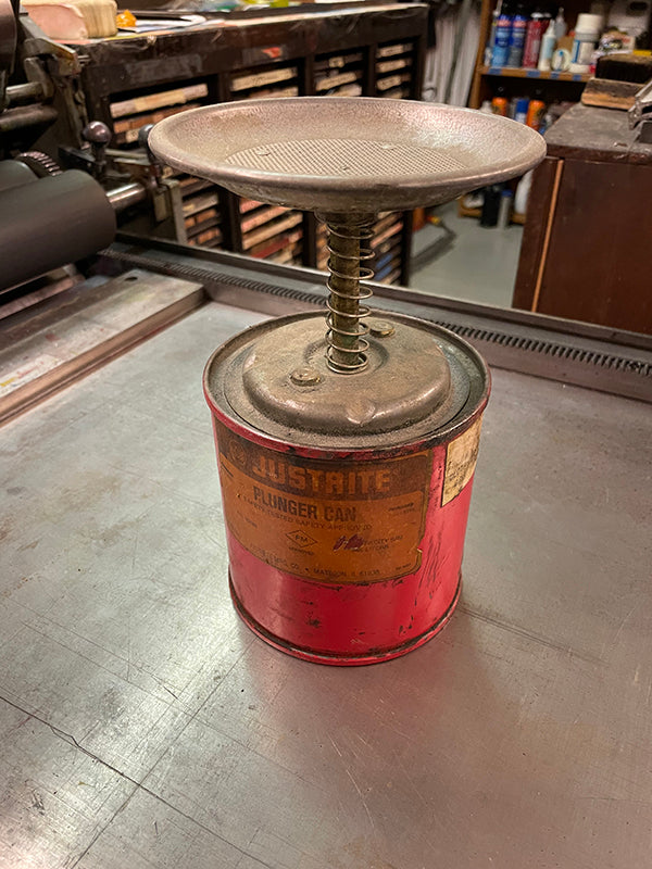 Solvent Can 3