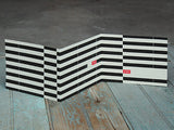 BLACK STRIPE TRI-FOLD